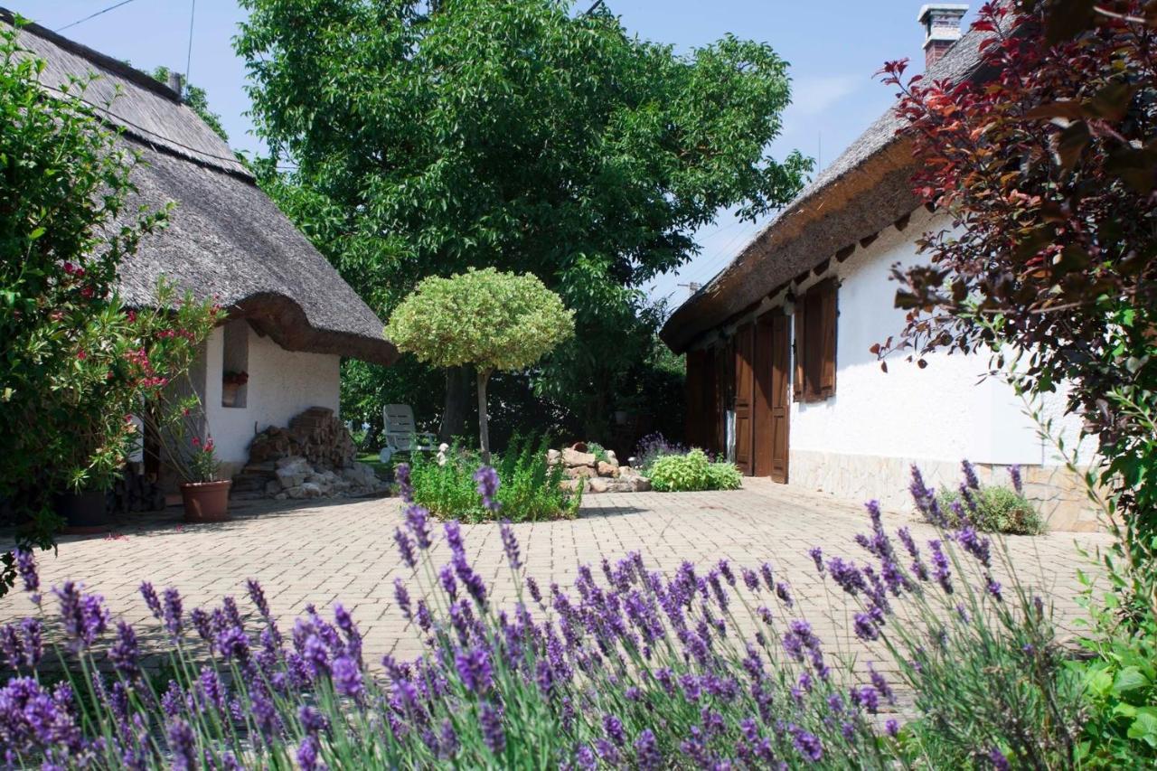 Sweet Cottage Vendeghaz 根尼斯迪亚斯 外观 照片
